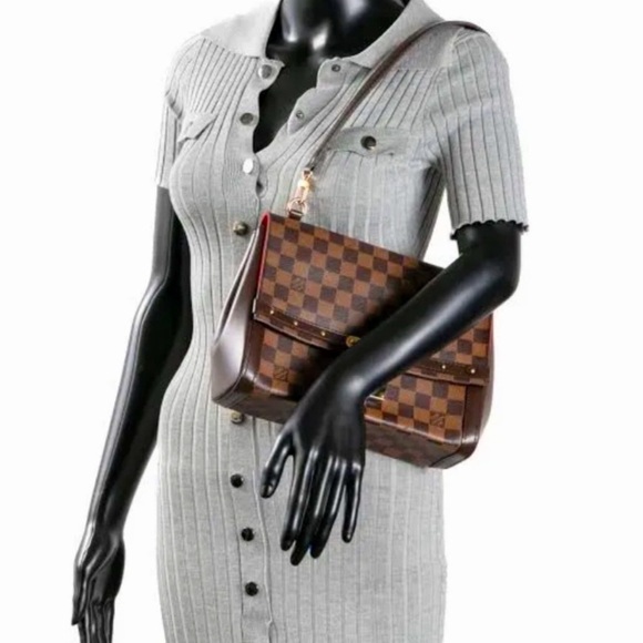 ‼️RARE❤️Louis Vuitton Damier Ebene shoulder bag studded LV handbag LV trunk bag - Picture 3 of 17